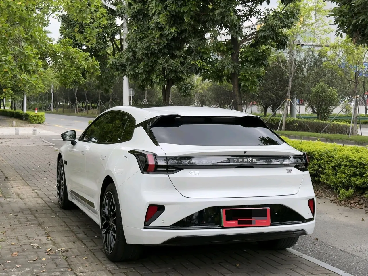 Zeekr 2024 Zeekr 001 YOU version 100kWh four-wheel drive automatic gear 6