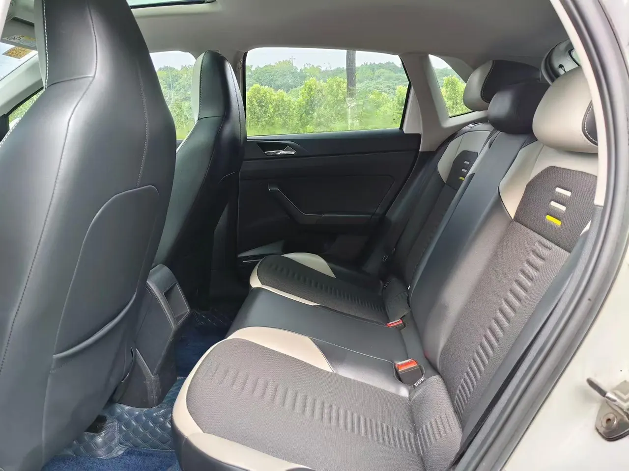 Volkswagen 2021 POLO Plus 1.5 Panoramic Music Edition Automatic Gear 4