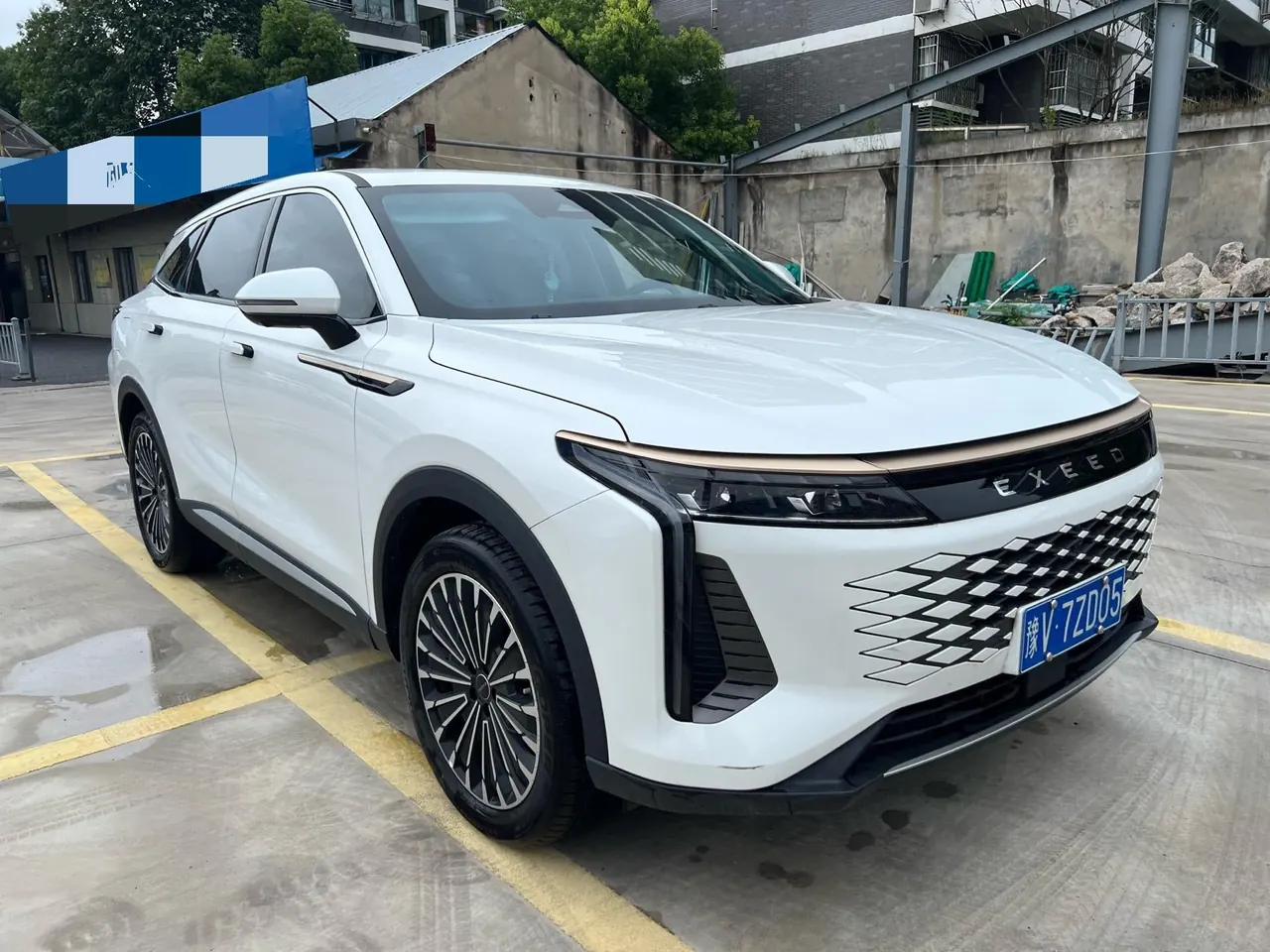 Xingtu 2023 Eta Eta 2.0T 400T Two-Drive Premium Flying Fish Edition Automatic Gear 3