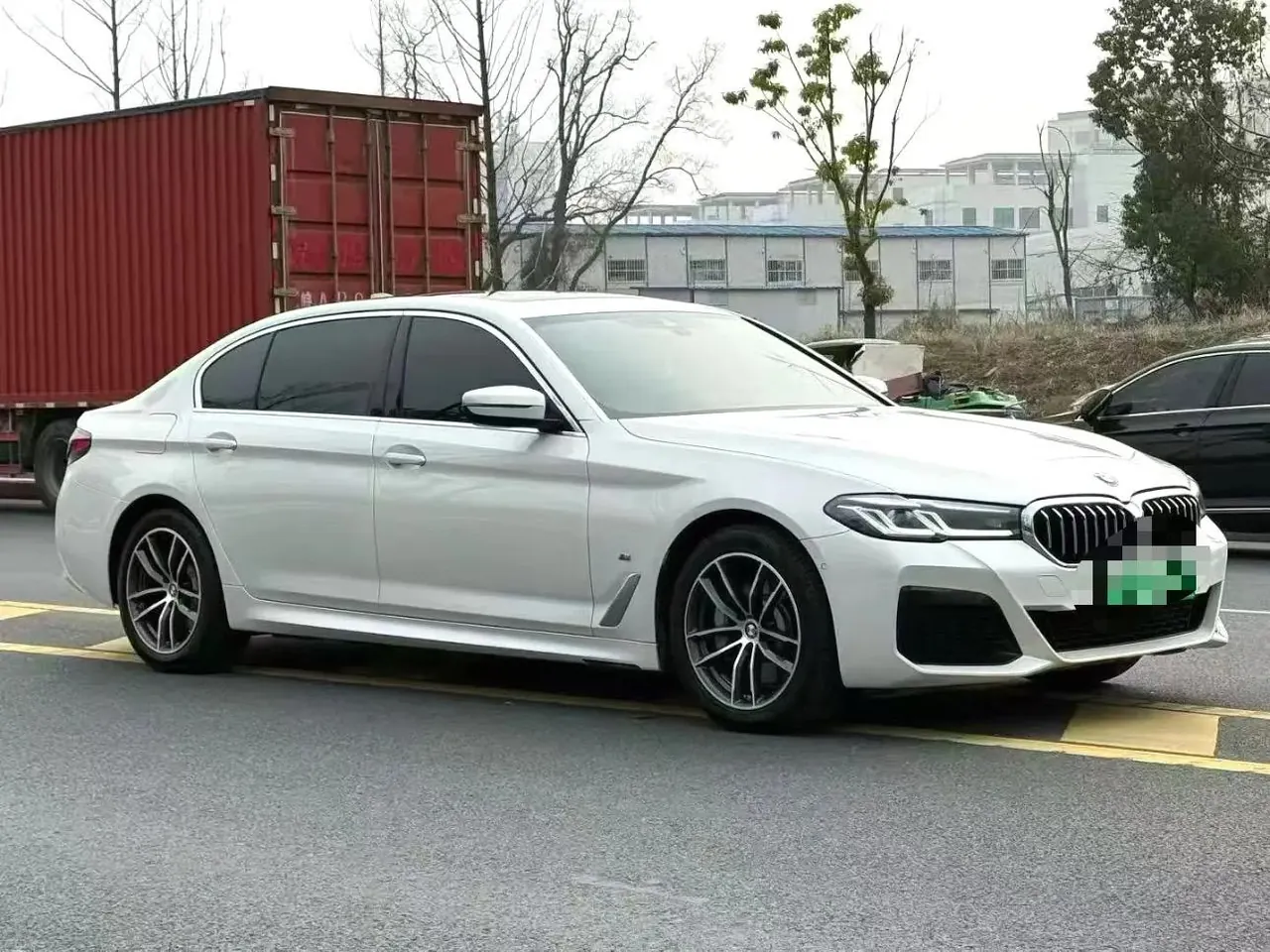 BMW 5 series new energy 2021 535Le 2.0T luxury package automatic gear 3