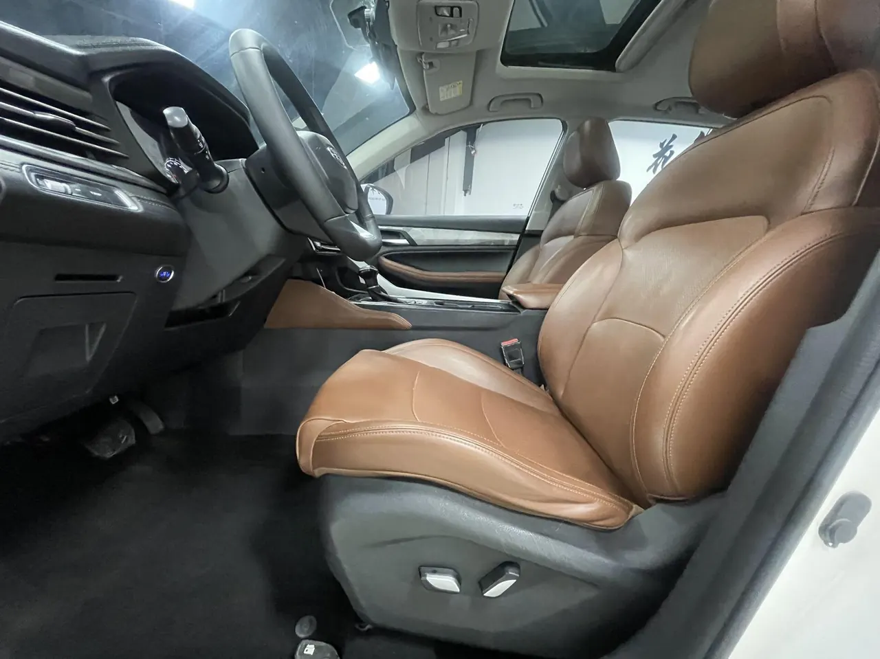 Geely Vision SUV(X6) 2021 Vision X6 Pro 1.4T Premium Automatic 12