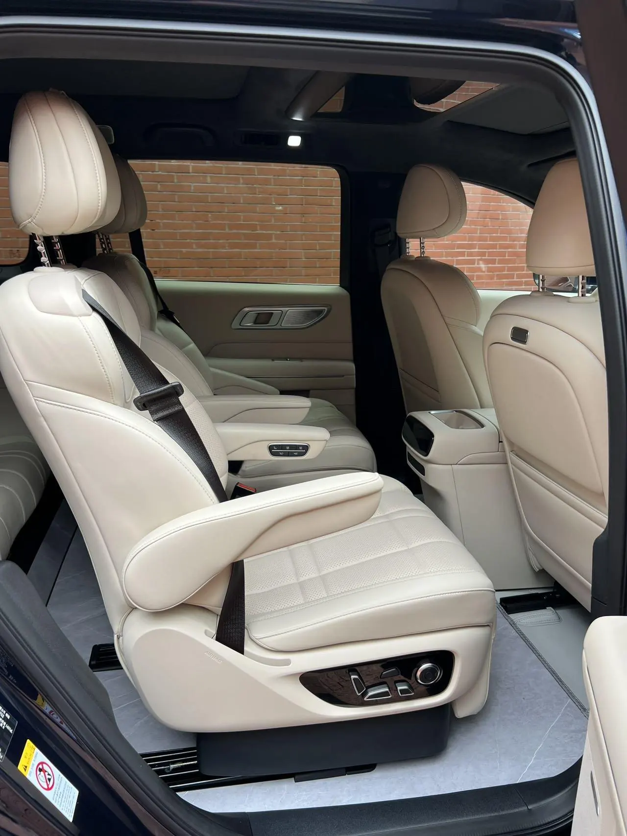 ChangAn Deepal 2025 S09 four-wheel drive Ultra high-fixed automatic gear 7