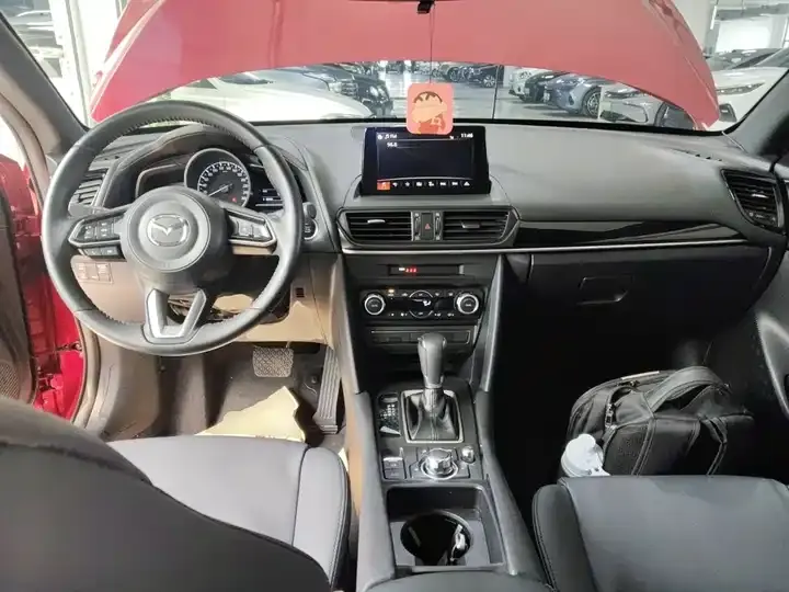 Mazda CX-4 2021 2.0L Automatic Two-Drive Blue Sky Exploration Edition 10