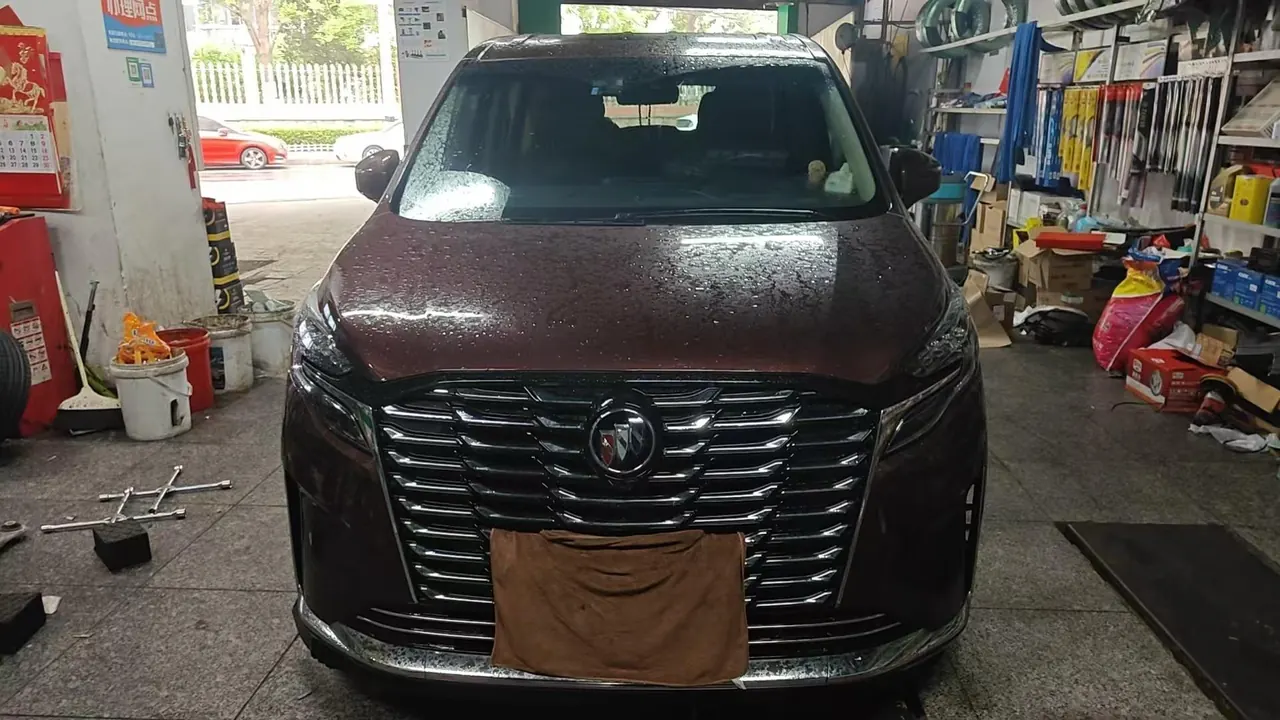 Buick 2023 GL8 ES Lu Zun 48V 2.0T 653T Luxury Automatic Gear 2