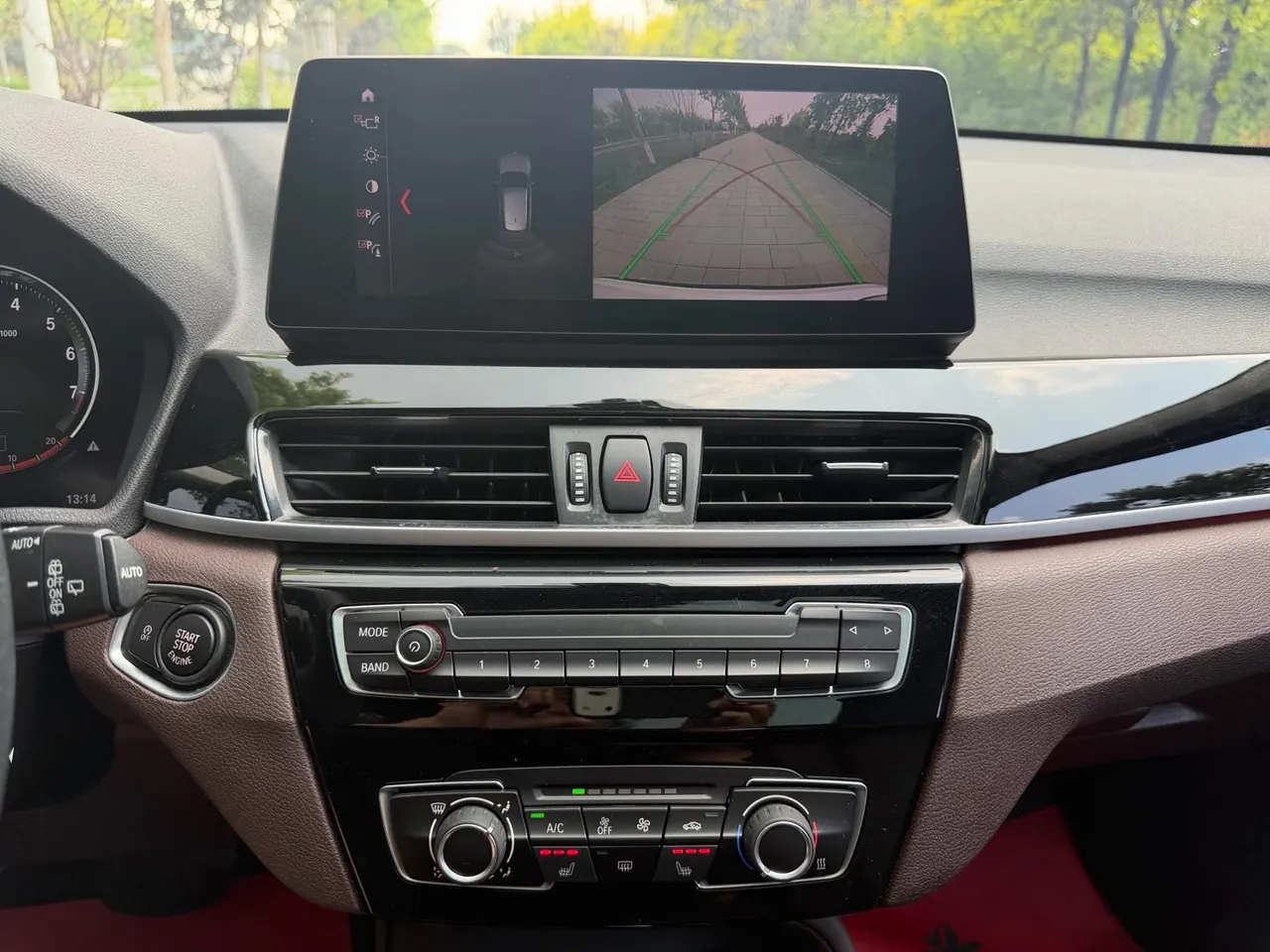 BMW 2022 X1 sDrive20Li 1.5T fashion automatic gear 8