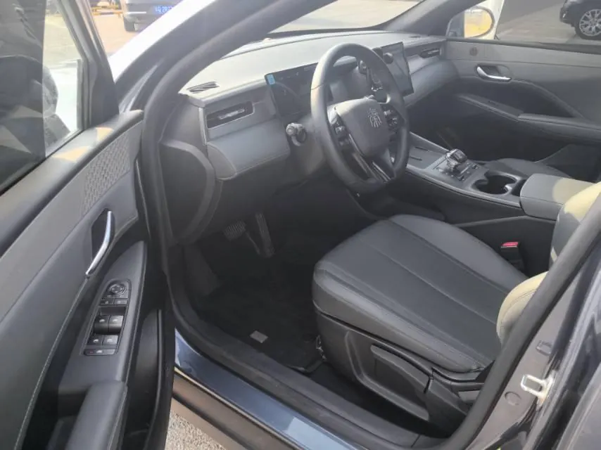 BYD 2025 Qin PLUS DM-i 1.5 stepless intelligent driving version 55KM leading automatic gear 5