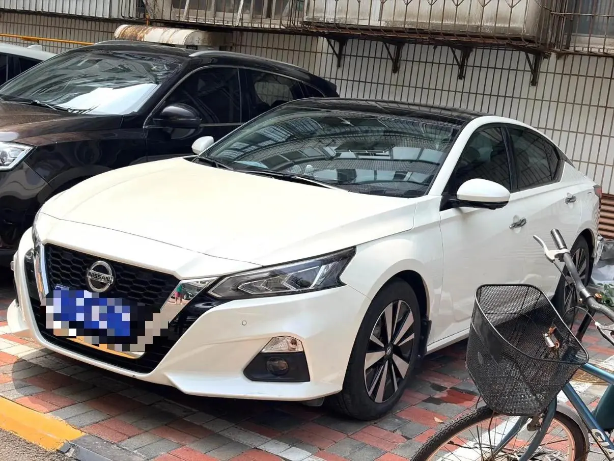Nissan 2021 Teana 2.0 Stepless XL Upper AD1 Smart Navigation Edition Automatic Gear - View 1