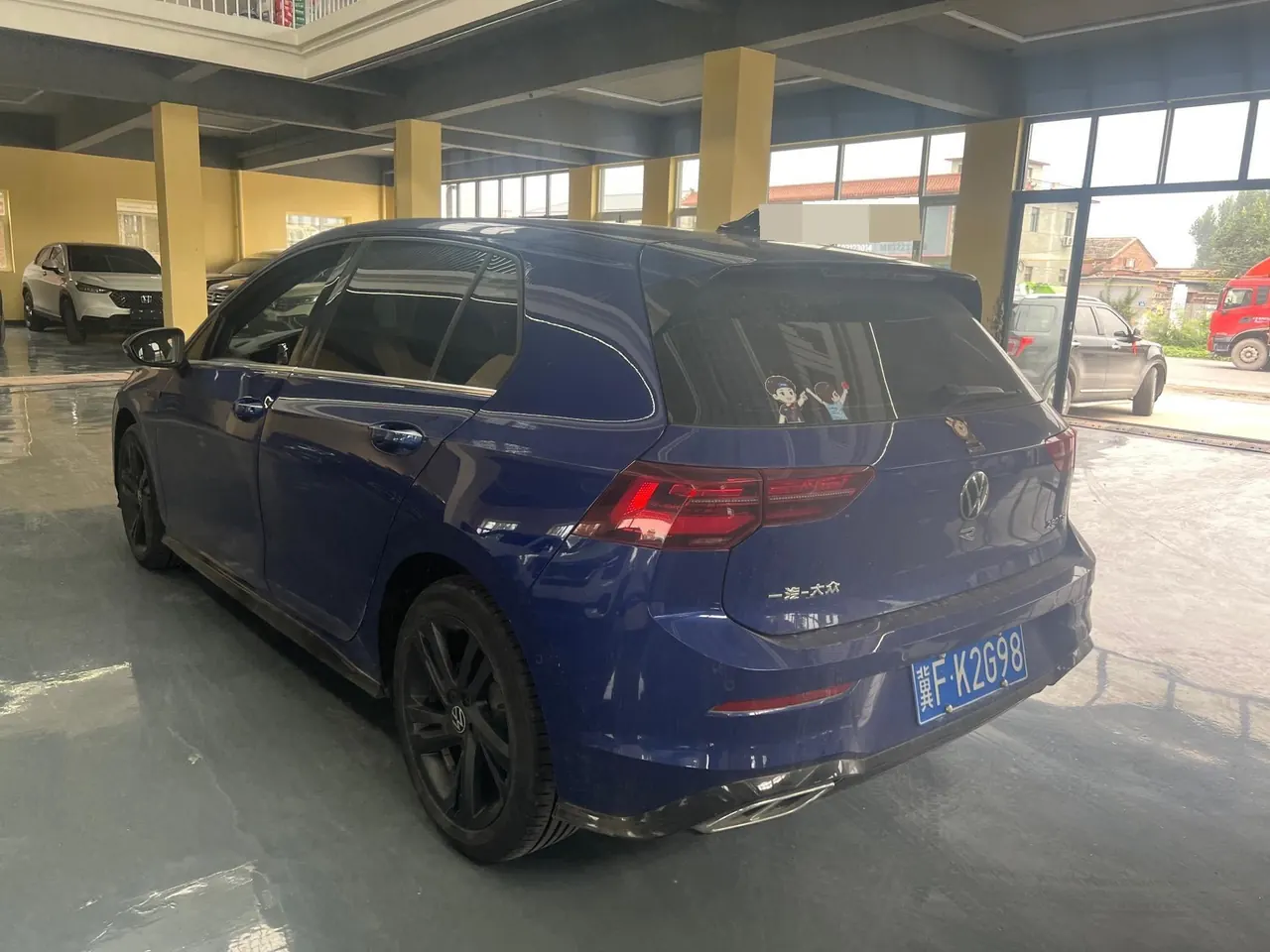 Volkswagen 2021 Golf 8 R-Line 1.4TSI 280TSI Automatic 5
