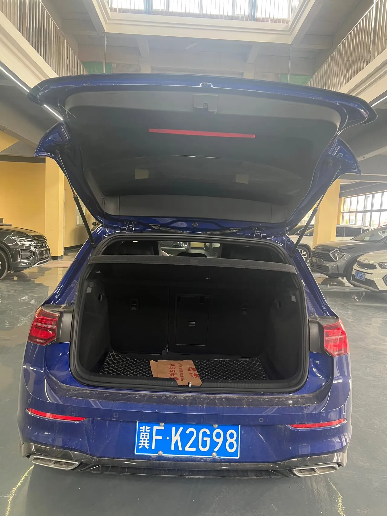 Volkswagen 2021 Golf 8 R-Line 1.4TSI 280TSI Automatic 7