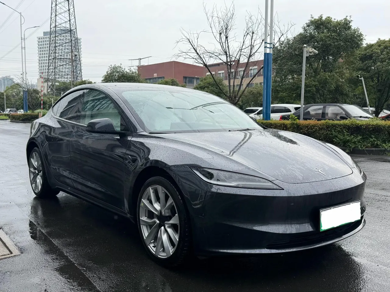 Tesla 2023 Model 3 Rejuvenation Edition Rear Wheel Drive Automatic Transmission 3