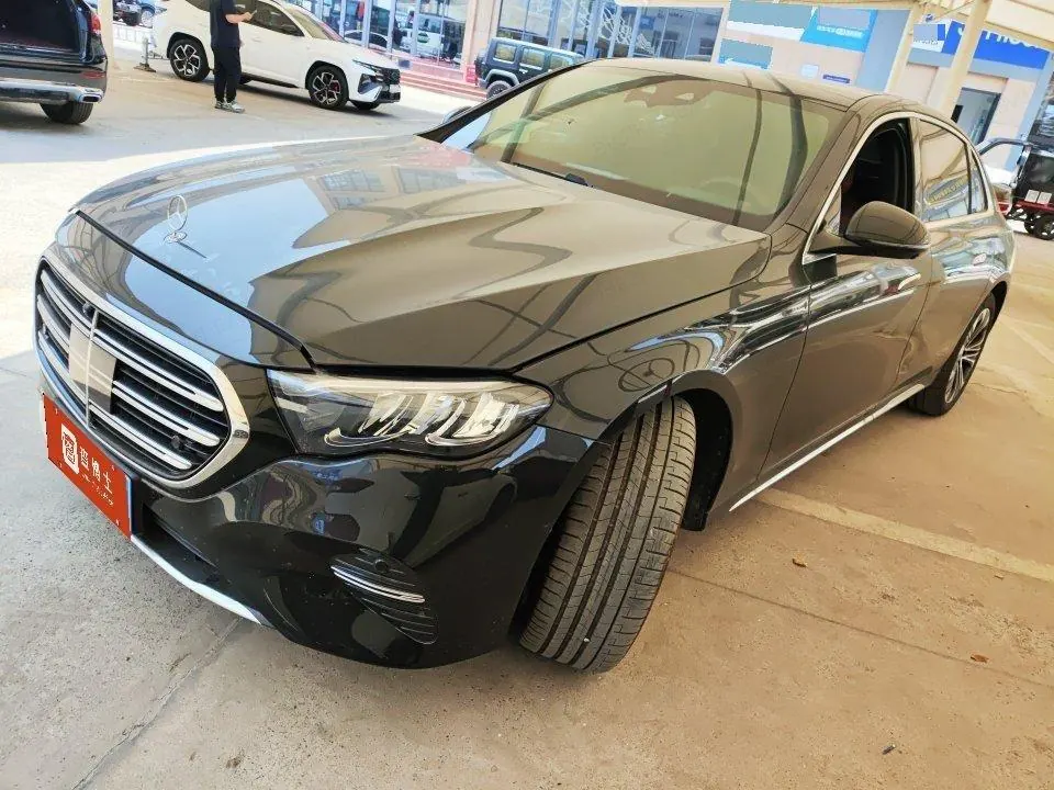 Mercedes Benz E Class 2025 E 300 L 48V 2.0T Luxury Sports (Modified) Automatic Gear - View 1