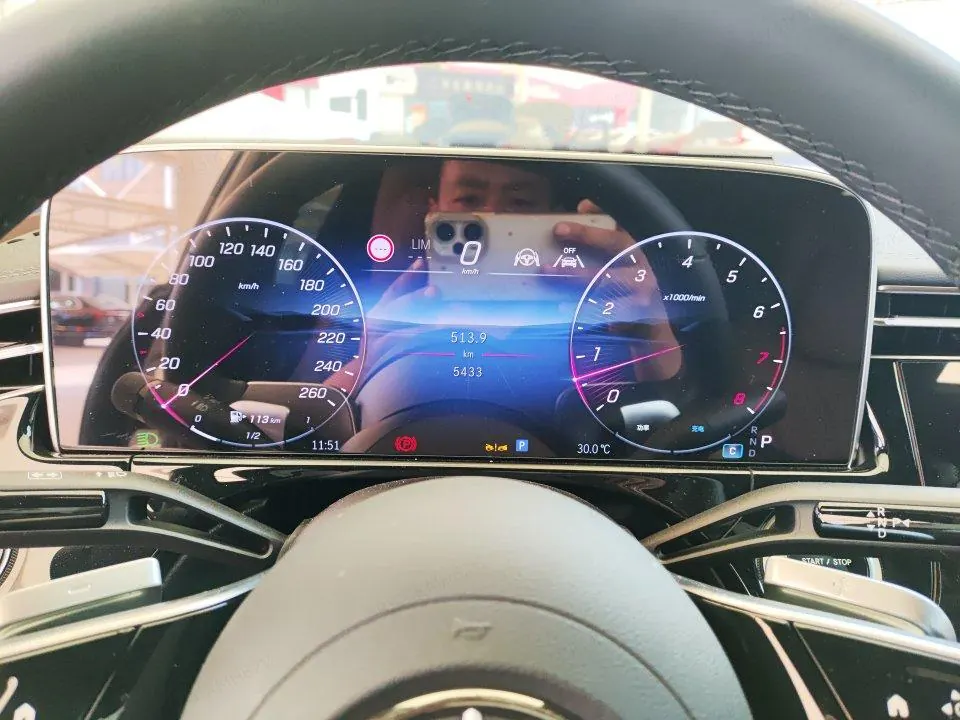 Mercedes Benz E Class 2025 E 300 L 48V 2.0T Luxury Sports (Modified) Automatic Gear 9