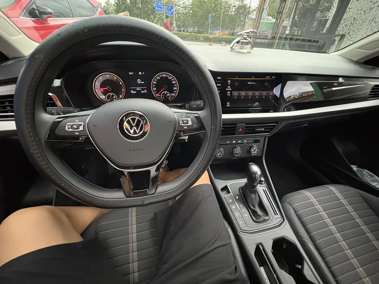 Volkswagen 2021 Lavida 1.4TSI 280TSI Comfort Edition Automatic Gear 2