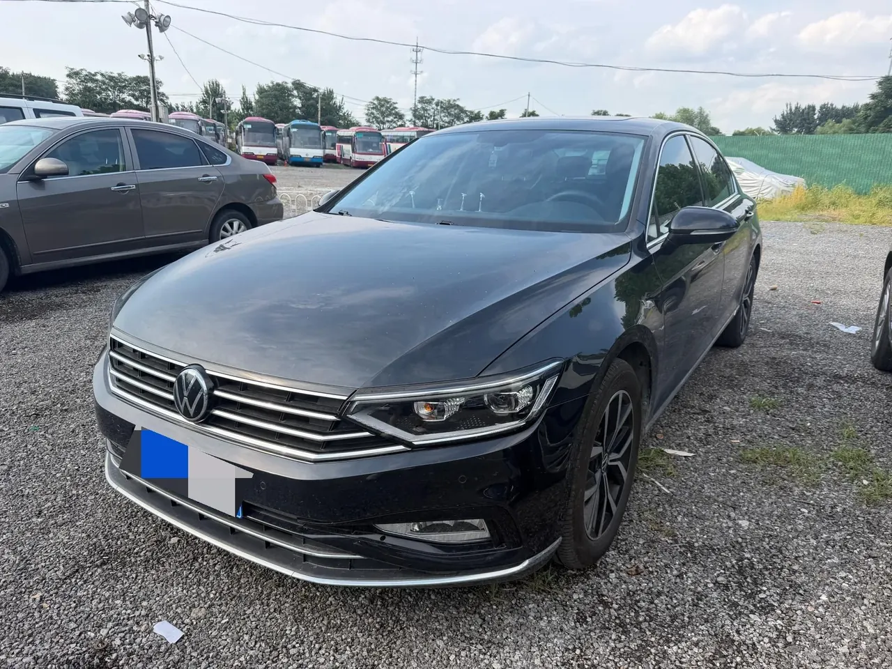 Volkswagen 2020 Magotan 2.0TSI 330TSI luxury automatic transmission - View 1