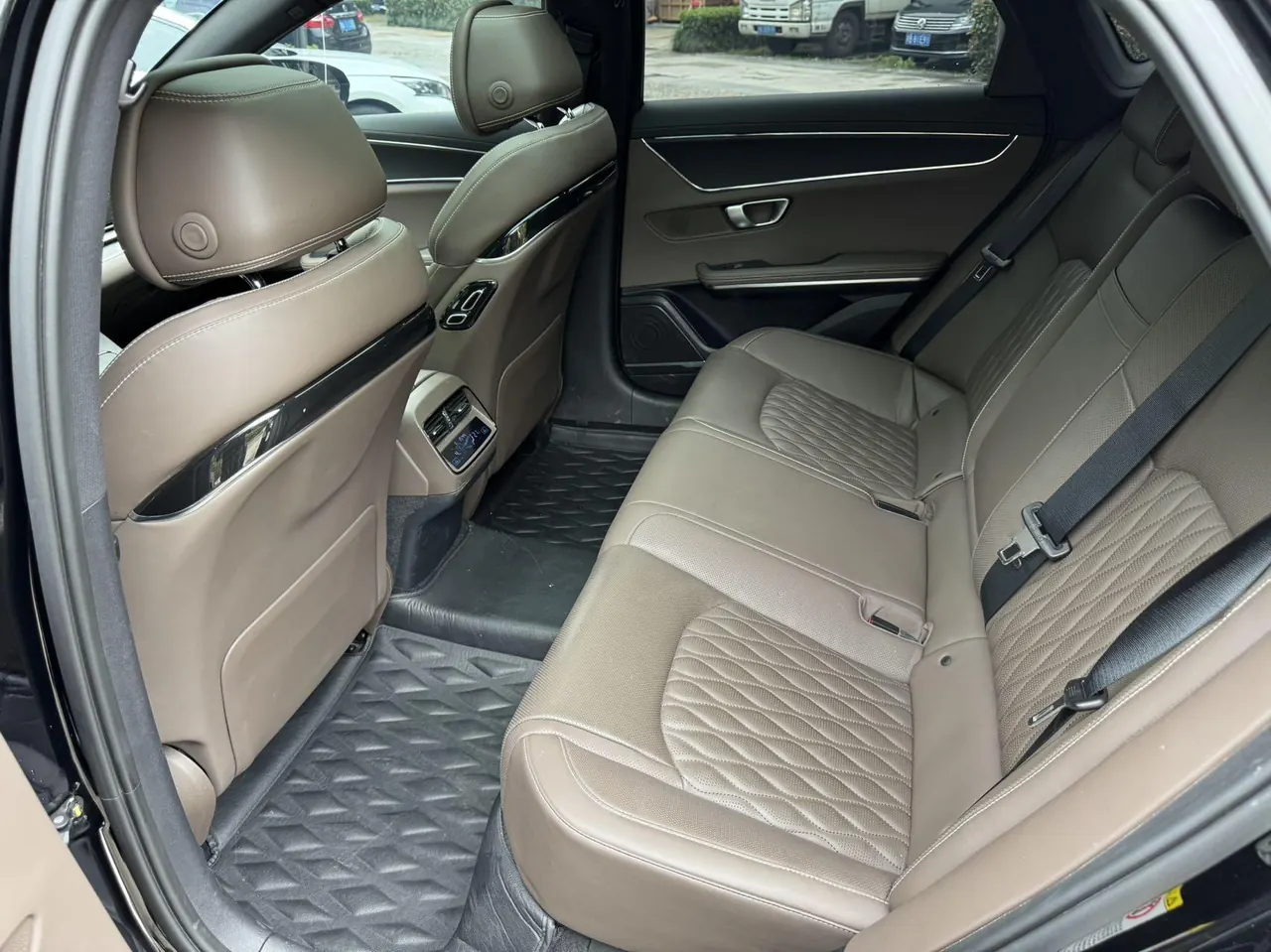 BYD 2020 Han DM 2.0T 4-wheel drive performance version noble automatic gear 10