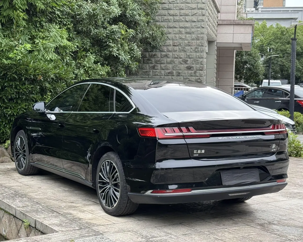 BYD 2020 Han DM 2.0T 4-wheel drive performance version noble automatic gear 7