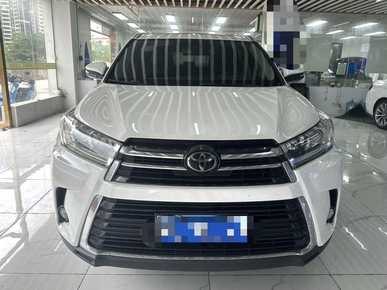 Toyota 2021 Highlander 2.0T 4-wheel drive Premium Edition 7-seat Automatic Gear 4