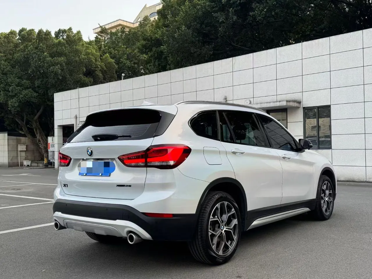 BMW 2022 X1 sDrive25Li 2.0T Leading Automatic Gear 7