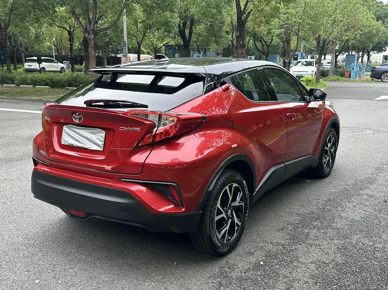 Toyota 2020 C- HR 2.0 stepless leading version of automatic gear 11
