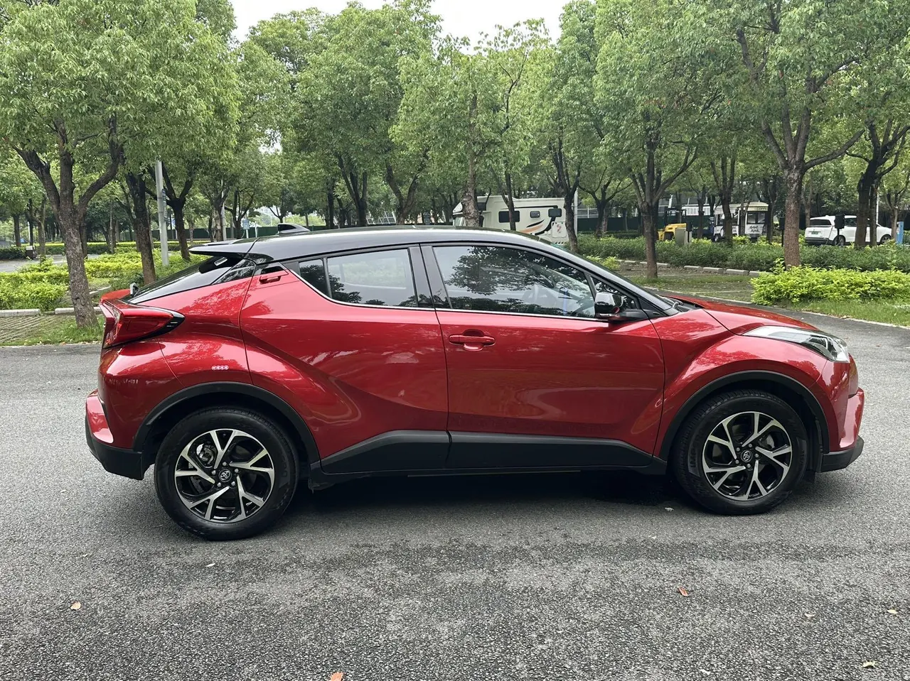 Toyota 2020 C- HR 2.0 stepless leading version of automatic gear 9
