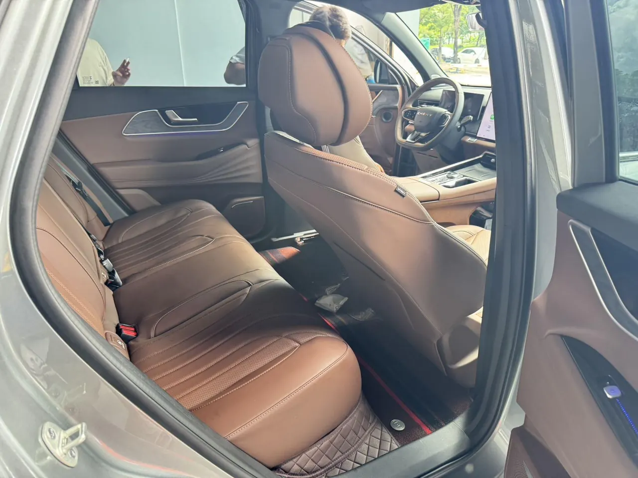 Chery 2026 Ruihu 9 2.0T Two-Drive Comfortable Edition Automatic Gear 5