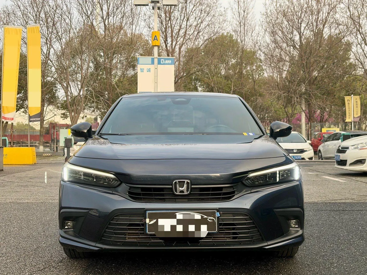 Honda 2022 Civic 1.5T Stepless 240TURBO Combustion Edition Automatic Gear 2