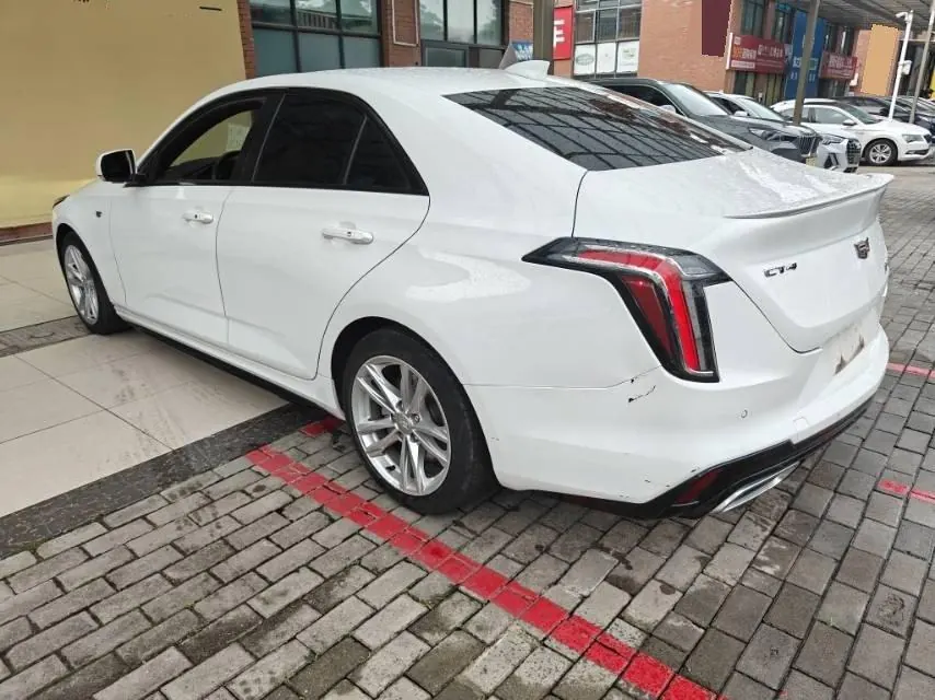 Cadillac 2020 CT4 2.0T 28T fashion automatic gear 3