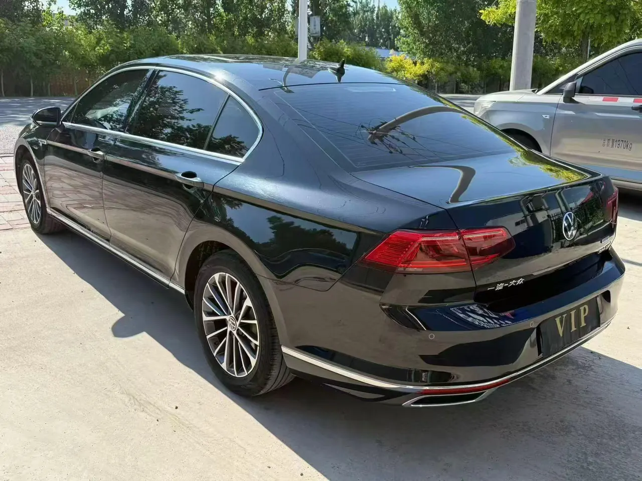 Volkswagen 2020 Magotan 2.0TSI 330TSI luxury automatic transmission 4