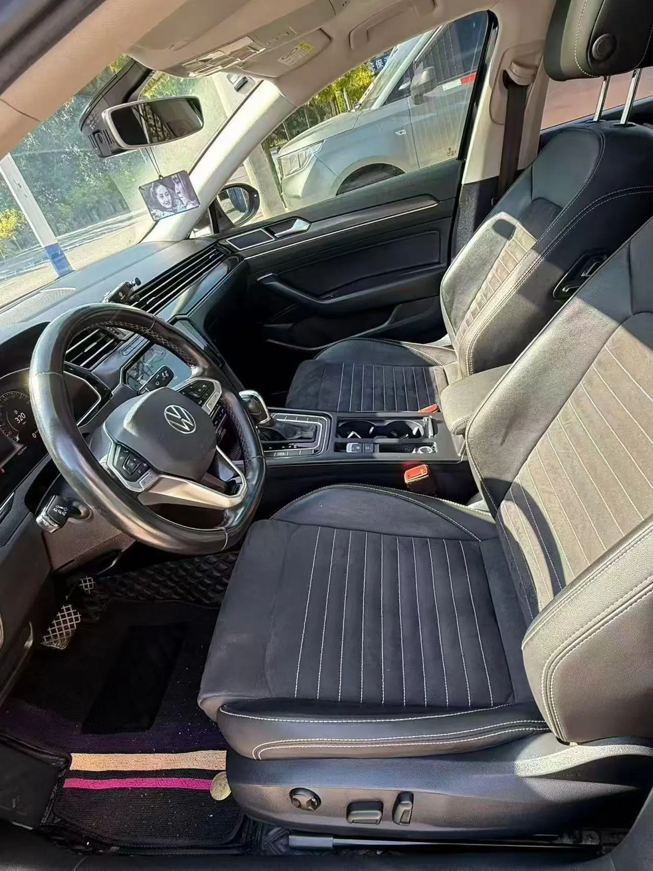 Volkswagen 2020 Magotan 2.0TSI 330TSI luxury automatic transmission 7