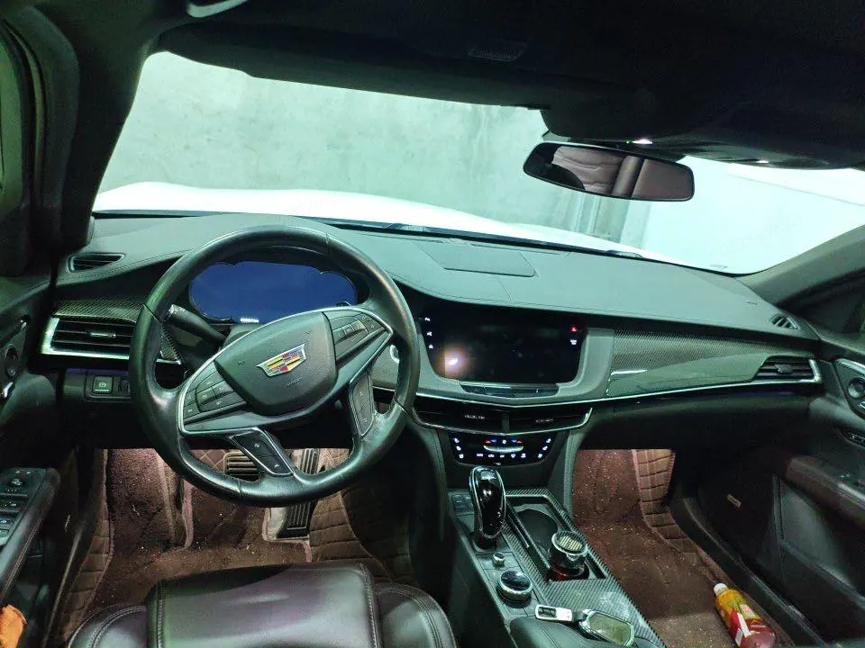 Cadillac 2022 CT6 2.0T 28T honorable automatic gear 3