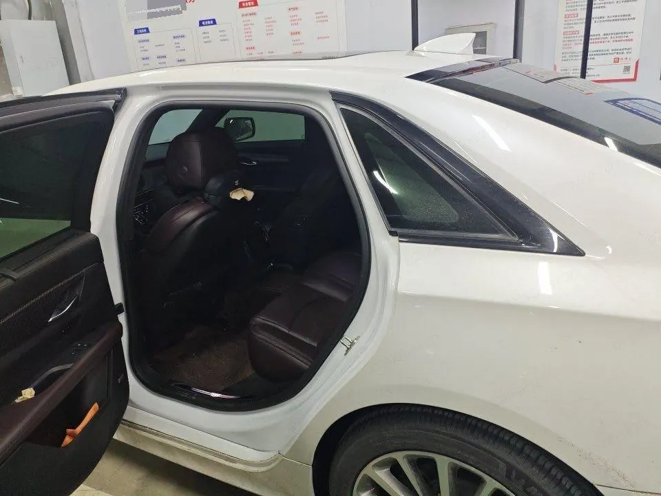 Cadillac 2022 CT6 2.0T 28T honorable automatic gear 7