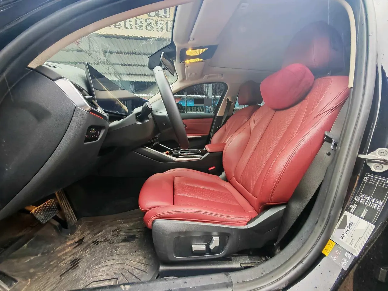 BMW 2022 i3 eDrive 35L automatic gear 6
