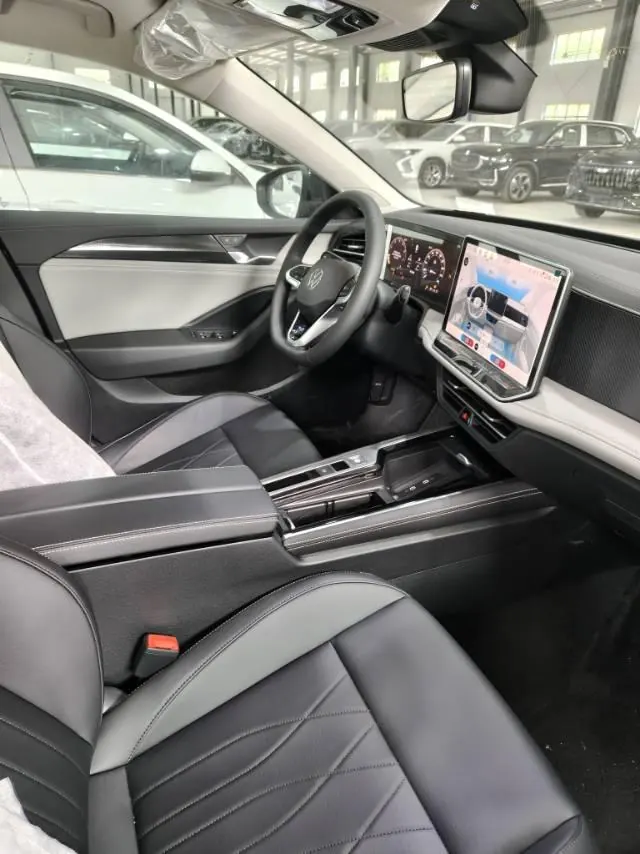 Volkswagen 2026 Magotan 1.5TSI 300TSI Premium Edition Automatic Gear 7