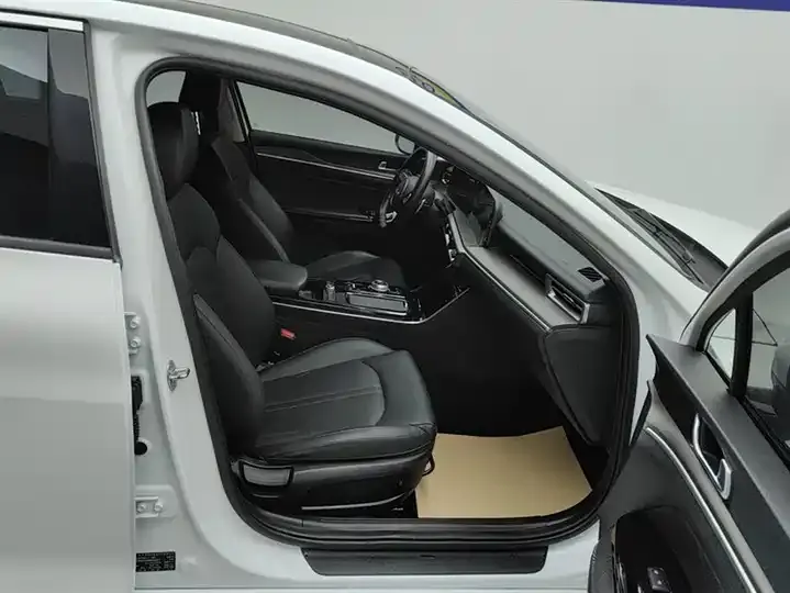 Kia K5 2021 270T CVVD Huanxin Edition 8