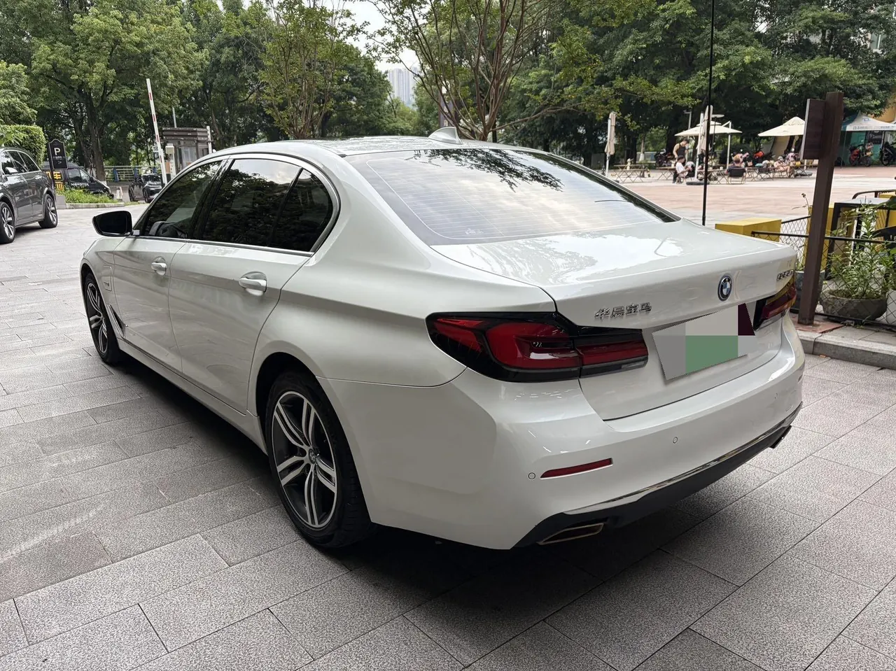 BMW 5 series new energy 2021 535Le 2.0T luxury package automatic gear 6