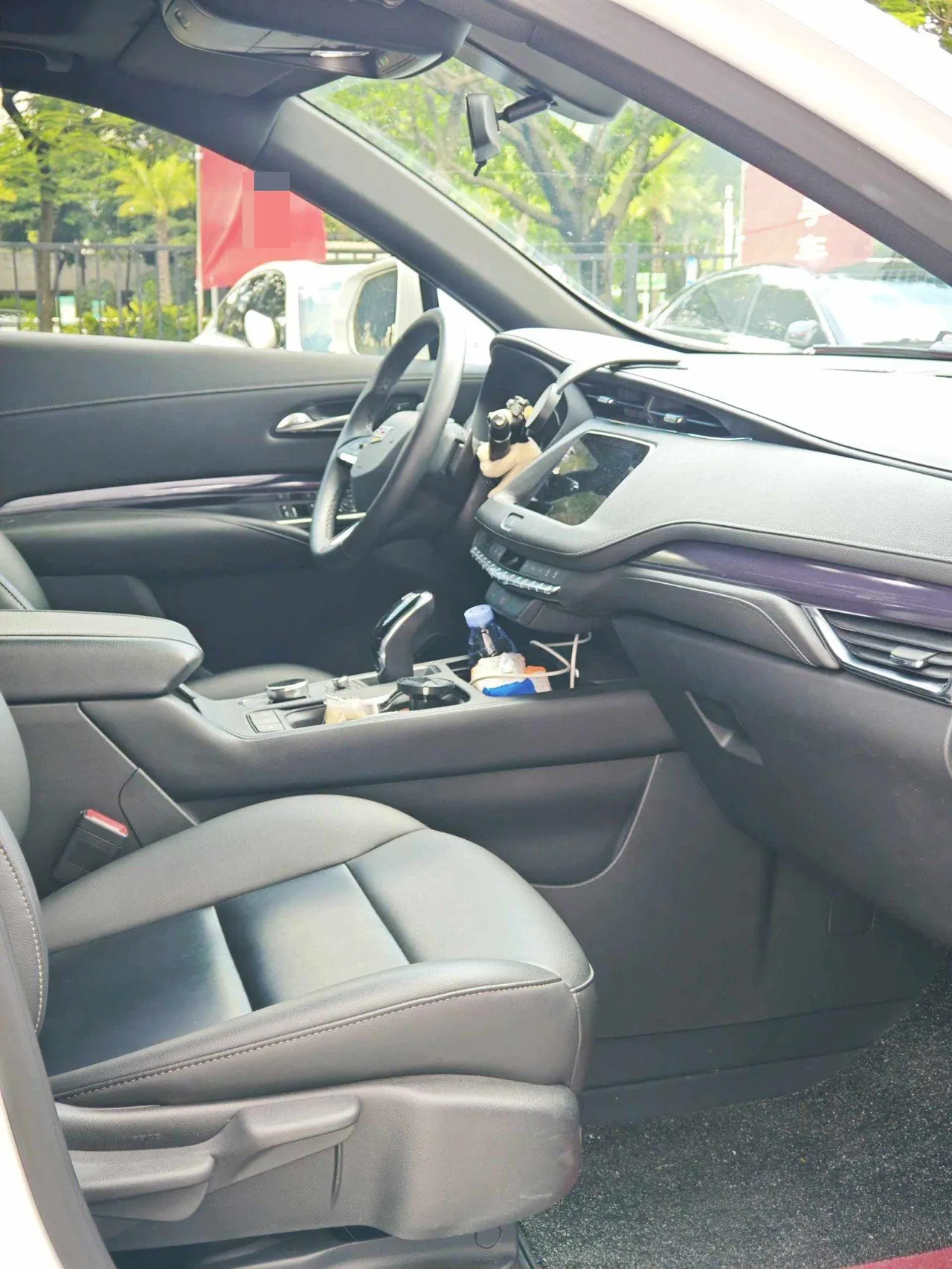 Cadillac 2022 XT4 48V 2.0T 28T Two-Drive Fashion Automatic Gear 6