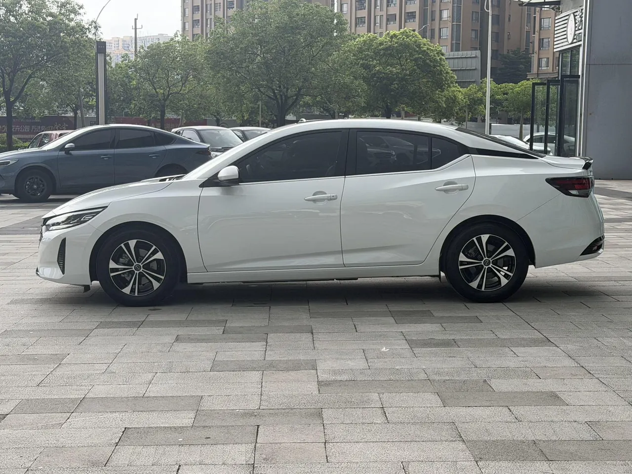 Nissan 2023 Sylphy 1.6 Stepless Pleasant Edition Automatic Gear 5