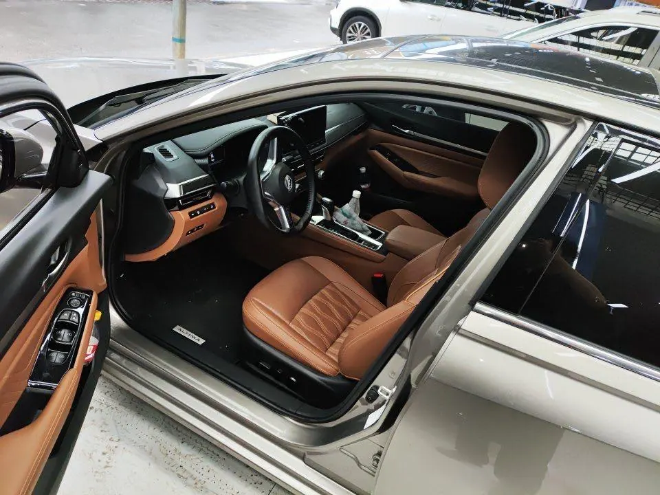 Nissan 2022 Teana 2.0 stepless XL-Upr premium version automatic gear 4