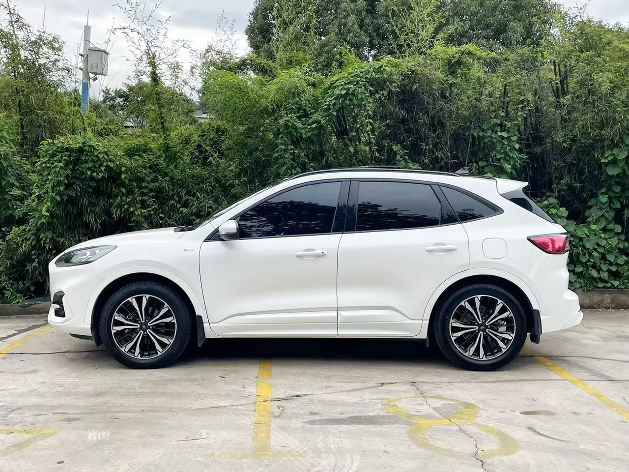 Ford 2020 sharp 2.0T four-wheel drive vertical enjoy ST-LINE automatic gear 3
