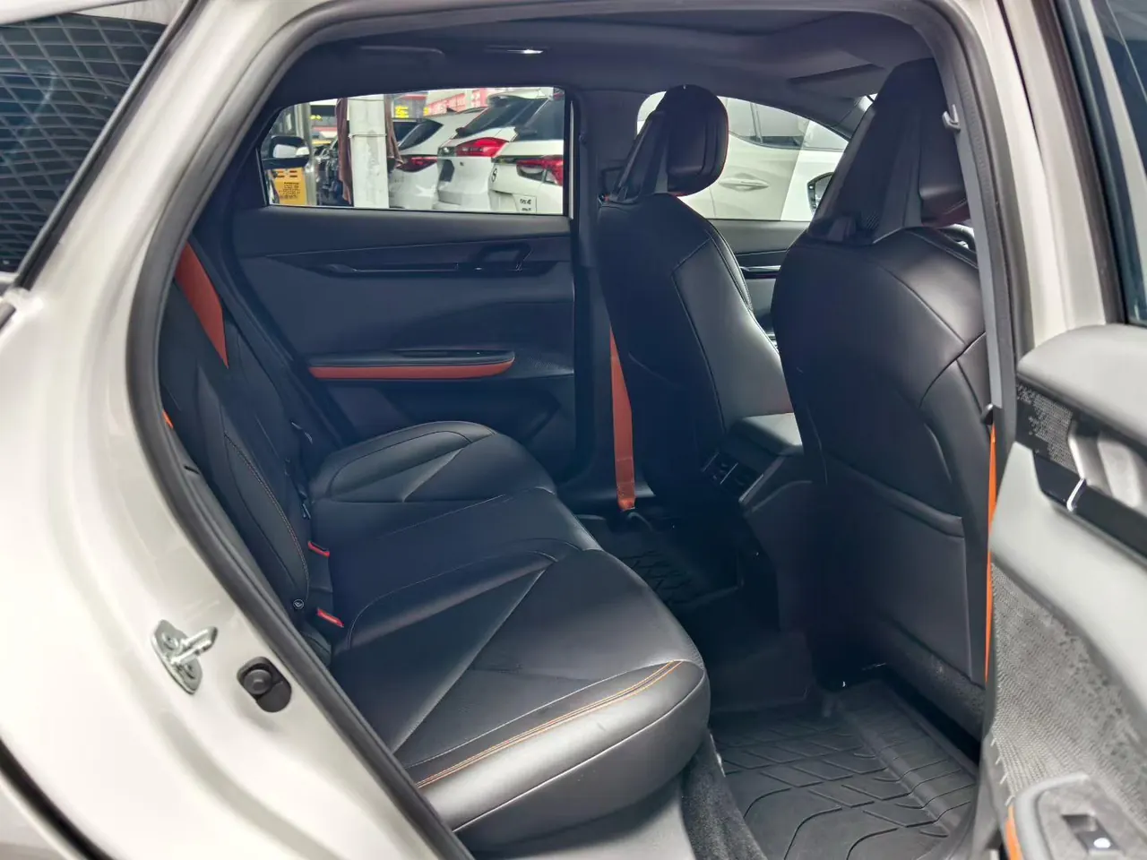 ChangAn 2022 UNI-V 1.5T honorable automatic gear 8