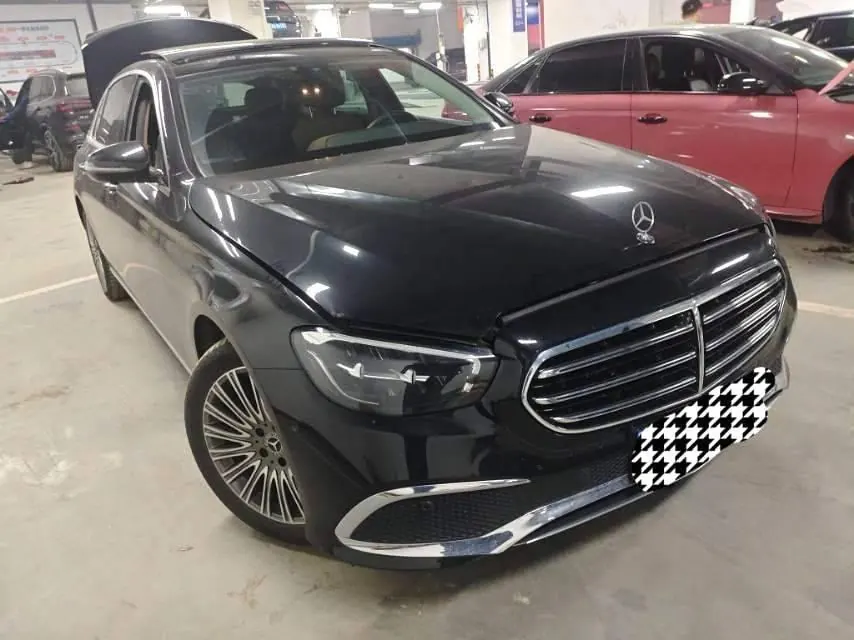 Mercedes Benz E Class 2022 E 300 L 2.0T Fashion (Change 2) Automatic Gear - View 1