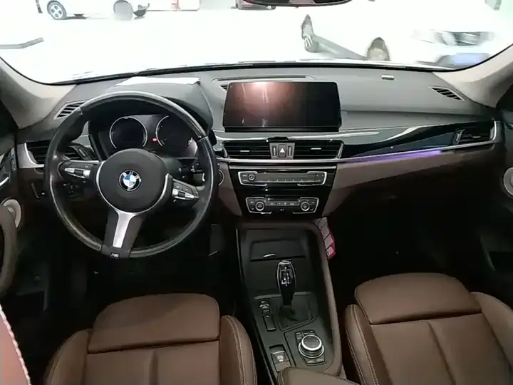 BMW X1 2022 sDrive25Li leading type 6