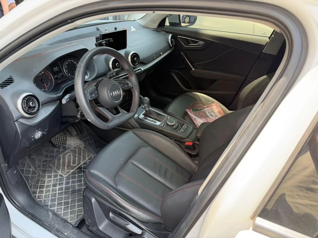 Audi 2023 Q2L 1.5TFSI 35TFSI Enterprising and Elegant Automatic Gear 4