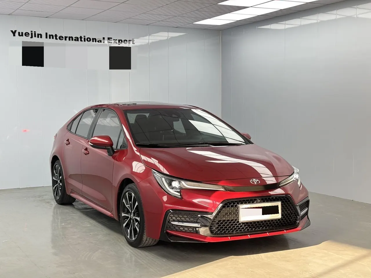 Toyota 2022 Lei Ling 1.2T Stepless 185T Sports Edition Automatic Gear 2