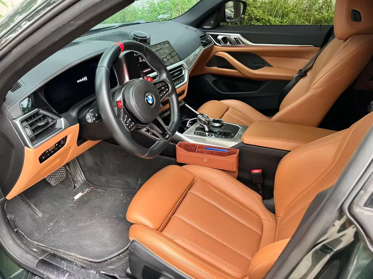 BMW 4 Series (Imported) 2022 430i Four-Door Coupe 2.0T M Sports Obsidian Night Suit Automatic Gear 3