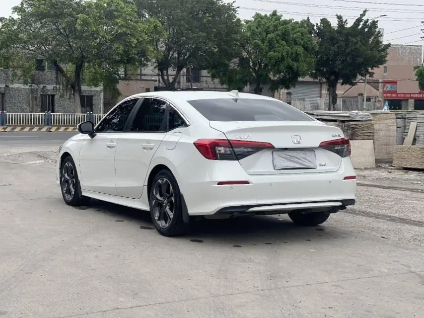 Honda 2022 Civic 1.5T Stepless 240TURBO Automatic Gear 3