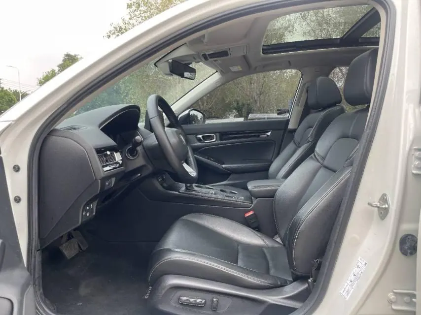 Honda 2022 Civic 1.5T Stepless 240TURBO Automatic Gear 4