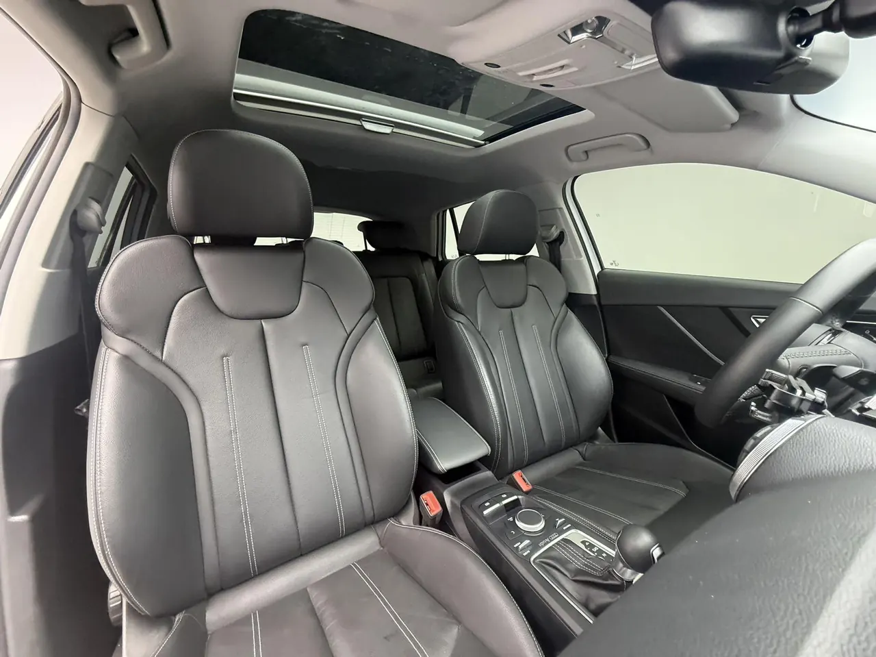 Audi 2022 Q2L 1.4TFSI 35TFSI Enterprising and Elegant Automatic 10