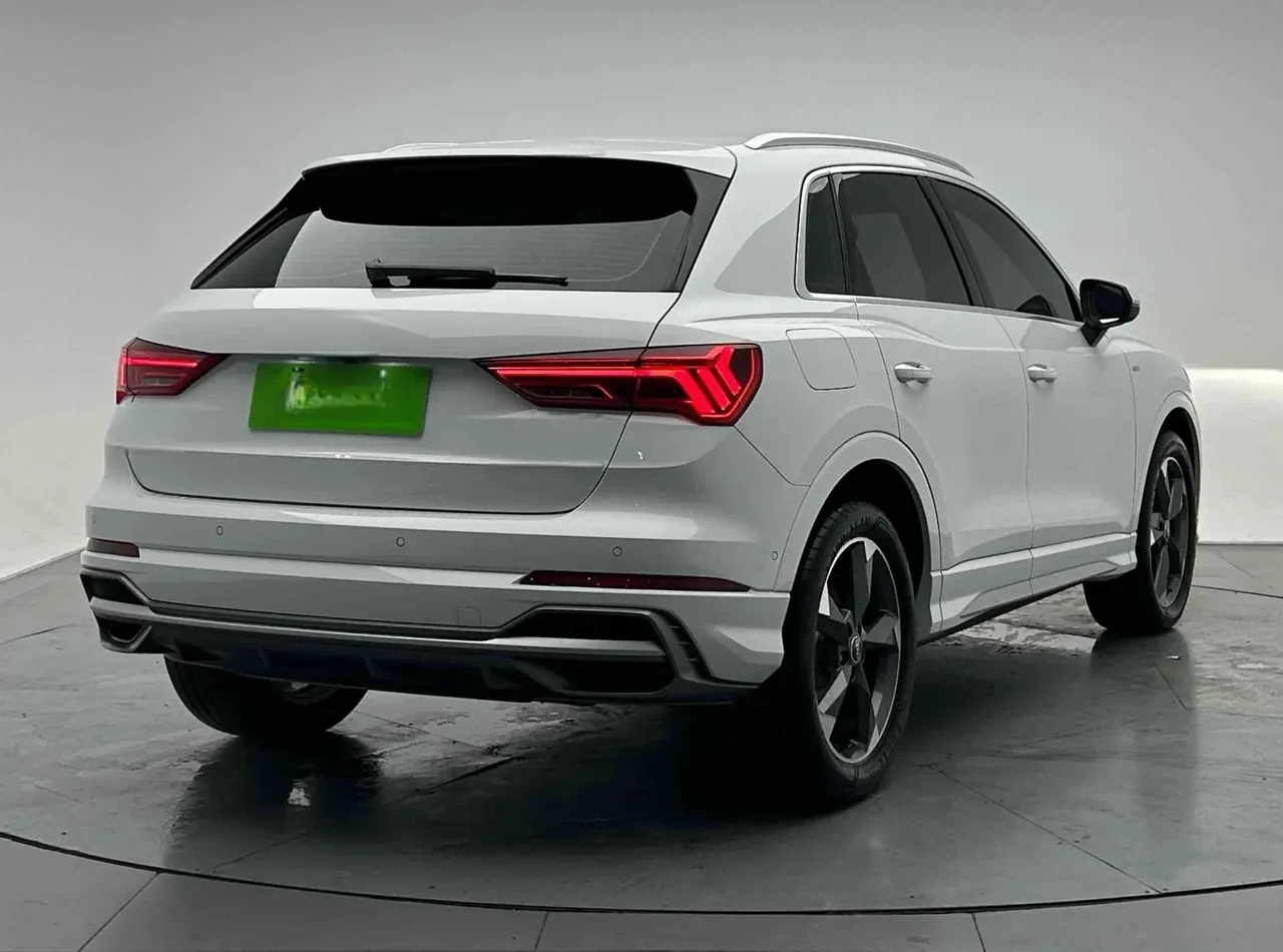 Audi 2023 Q3 1.4TFSI 35TFSI Fashion Dynamic Automatic 4