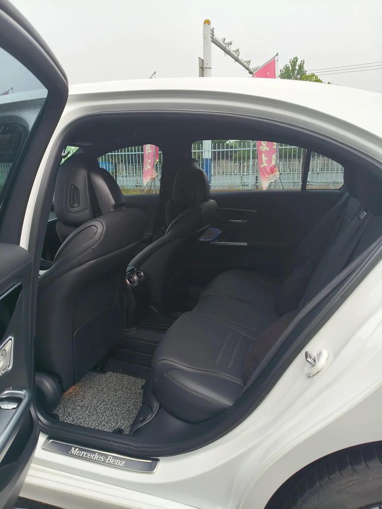 Mercedes Benz Class C 2023 C 260 L 48V 1.5T Sports Edition Automatic Gear 5